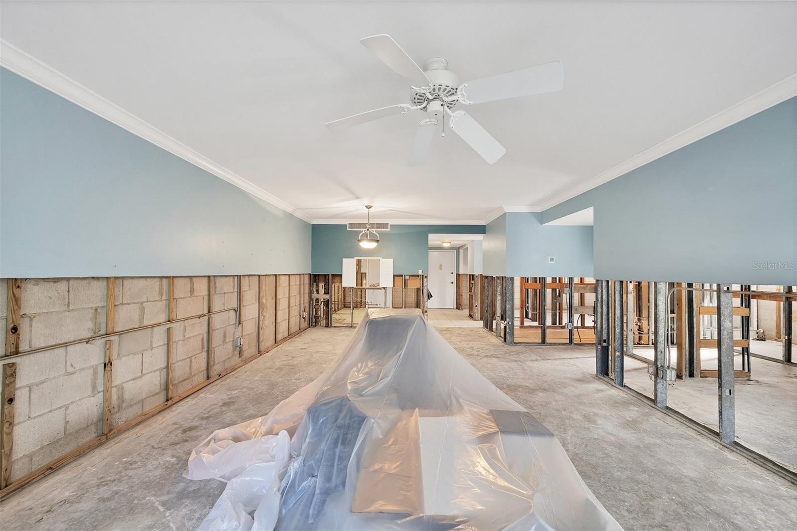 2100 BENJAMIN FRANKLIN DRIVE 105