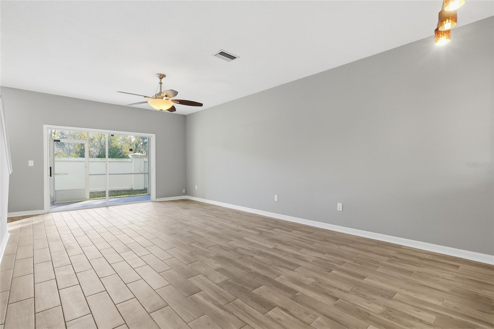 WILLIAMS CROSSING - Residential