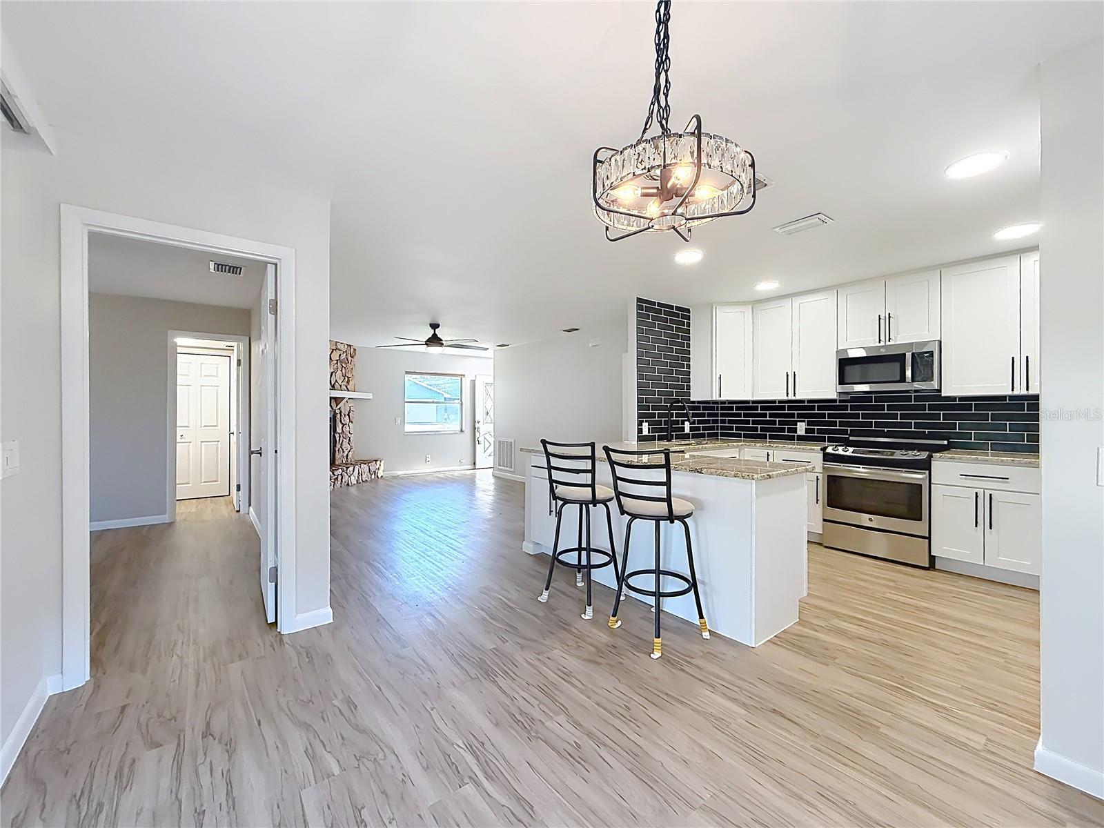 HIGHLAND WOODS - Residential