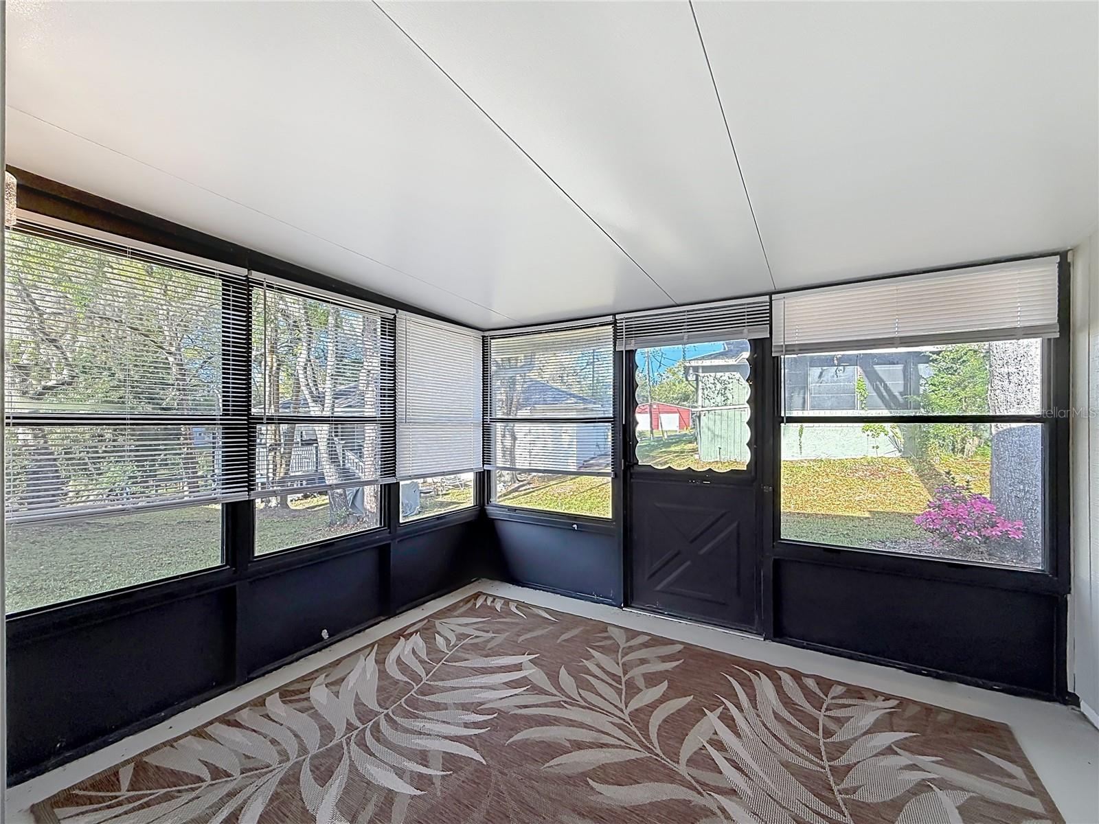 HIGHLAND WOODS - Residential