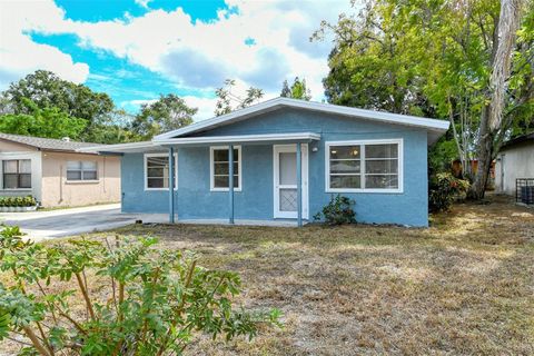 A home in SARASOTA