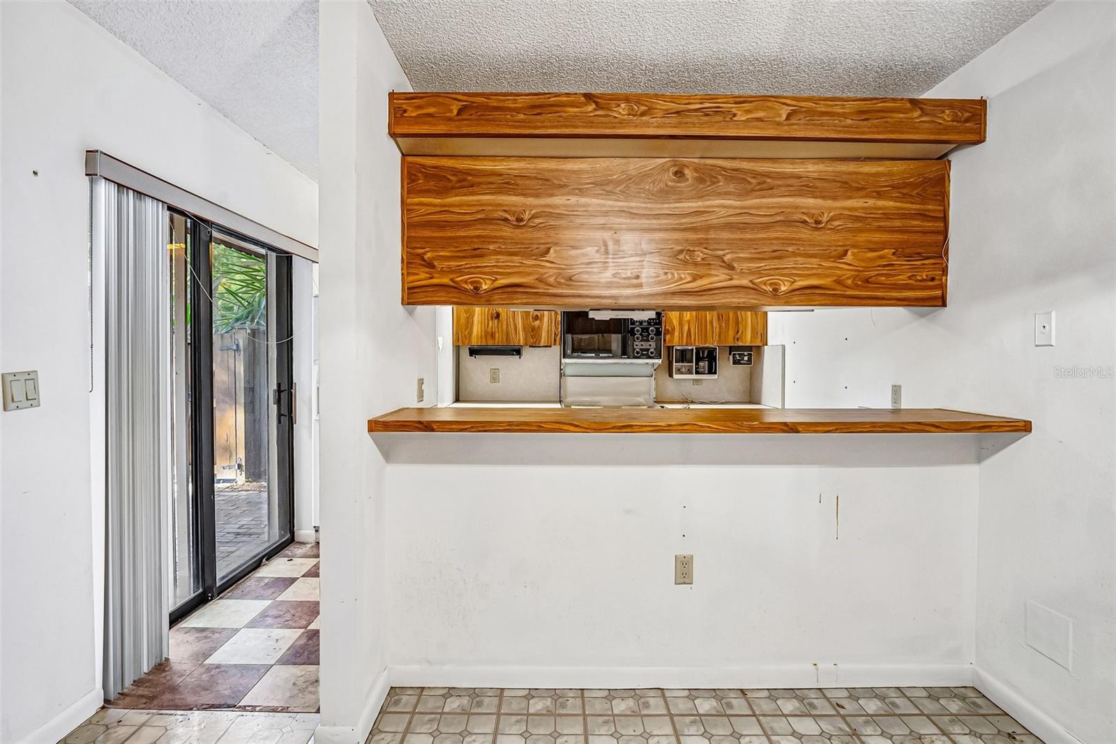 WEDGE WOOD OF PALM HARBOR - Residential