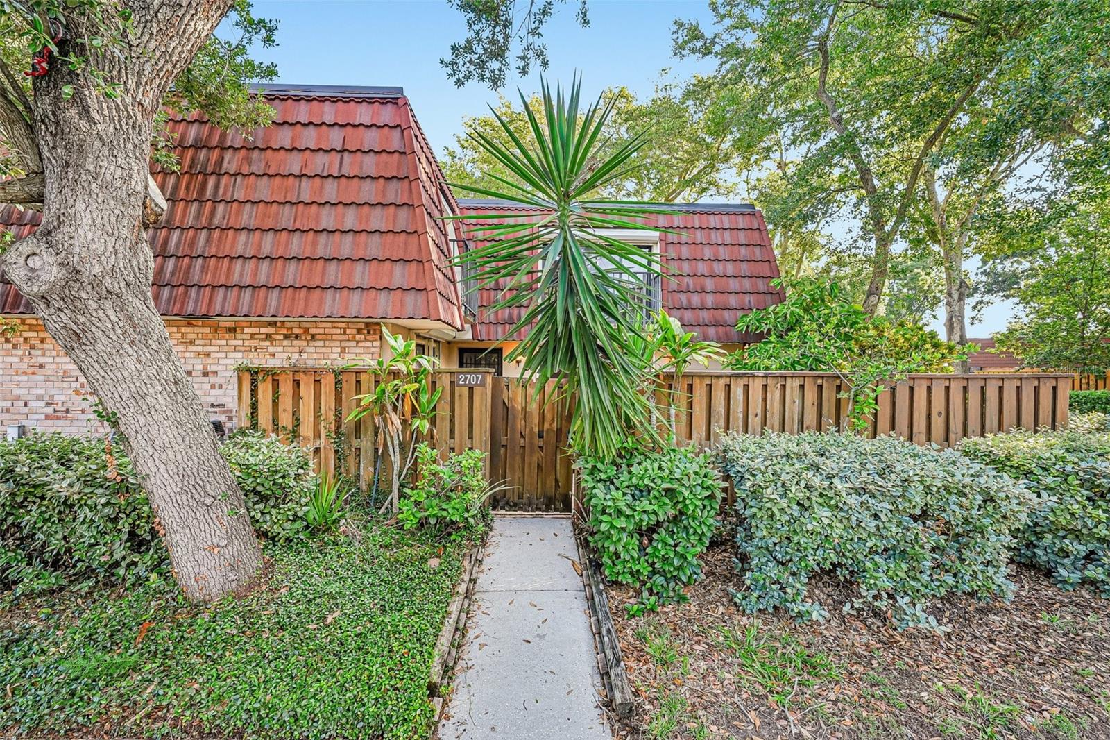 WEDGE WOOD OF PALM HARBOR - Residential