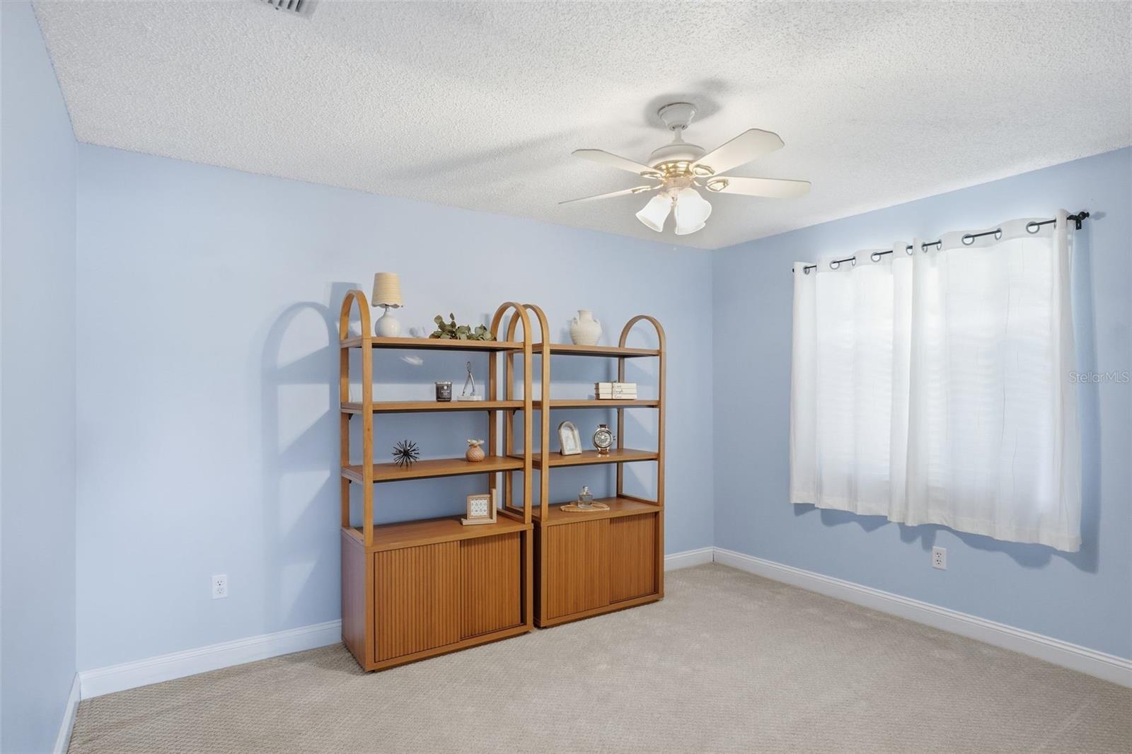 BRYAN CAVE ESTATES - Residential