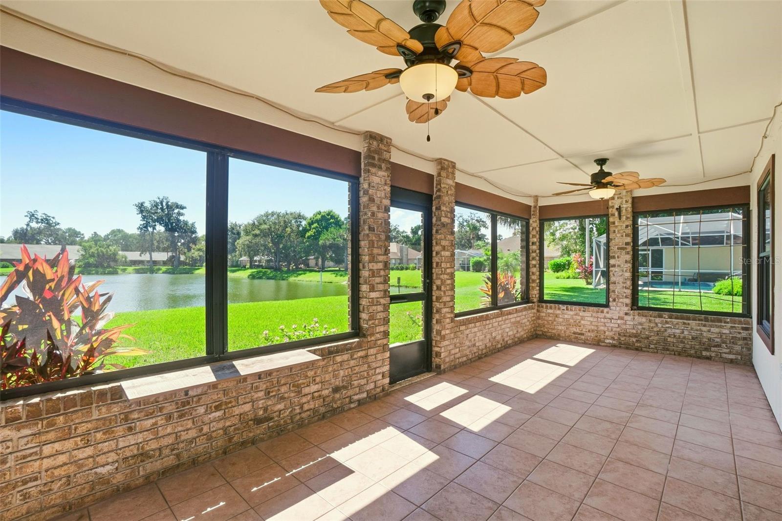 BRYAN CAVE ESTATES - Residential