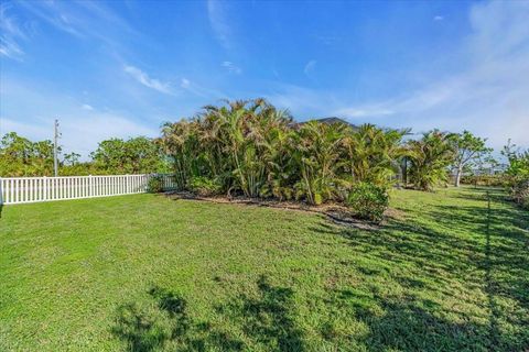 A home in PORT CHARLOTTE