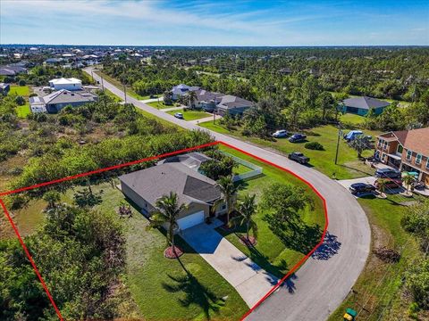 A home in PORT CHARLOTTE