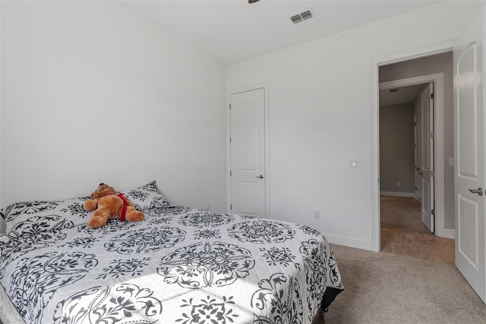 LAKE HANNA PRESERVE - Residential