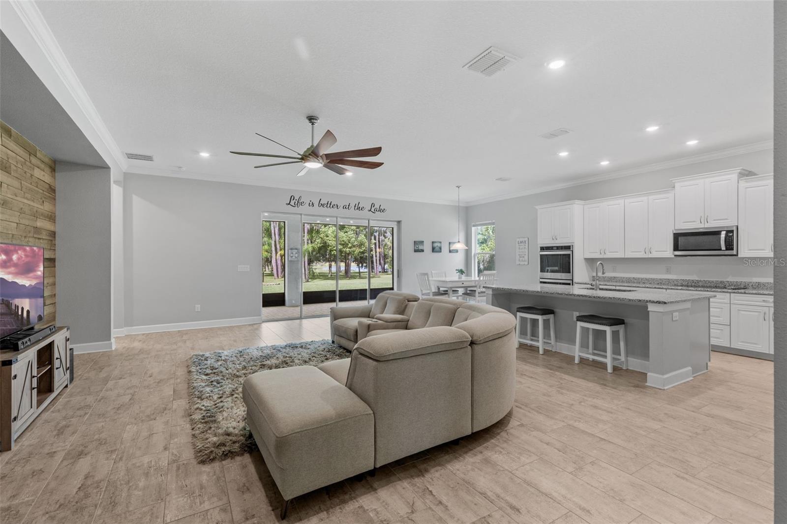 LAKE HANNA PRESERVE - Residential