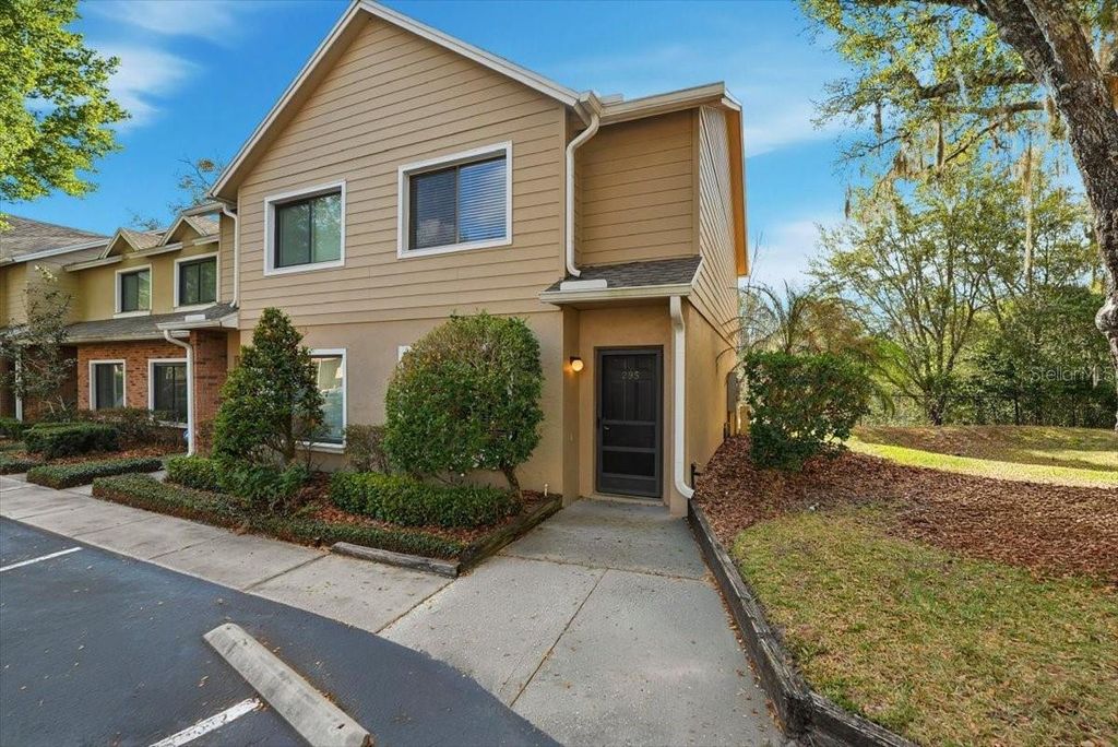 Photo of 295 Sandlewood Trail, Winter Park, FL 32789 (MLS # O6390263)