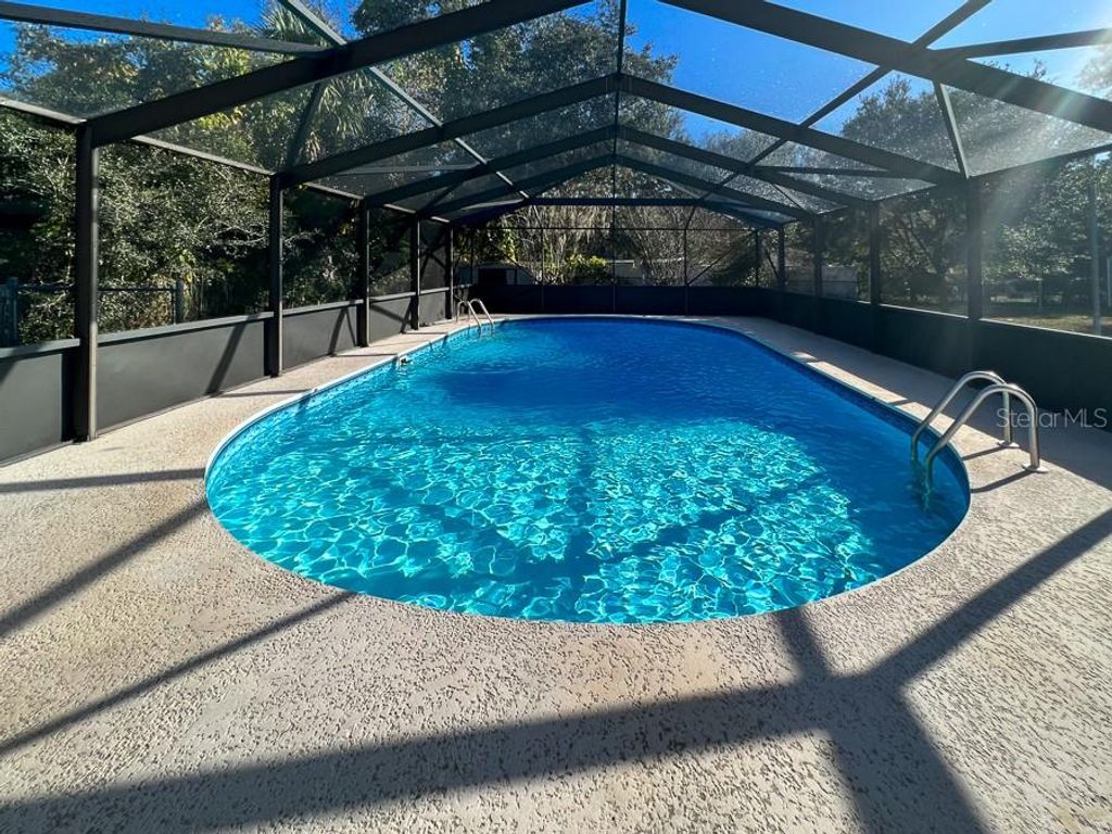 Photo of 4607 NW 40th Street, Gainesville, FL 32606 (MLS # GC534608)