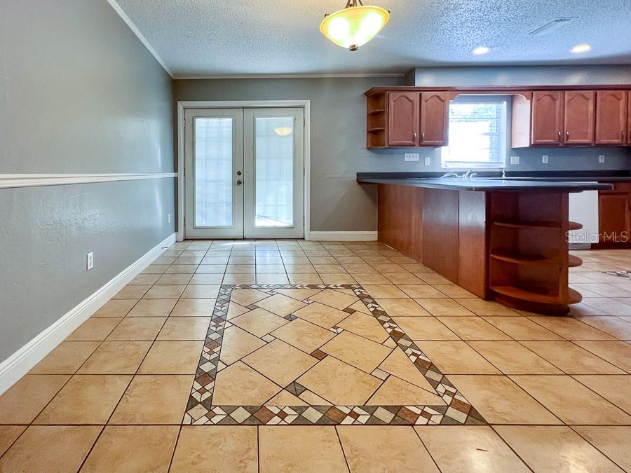 NORTHWOOD WEST - Residential Lease