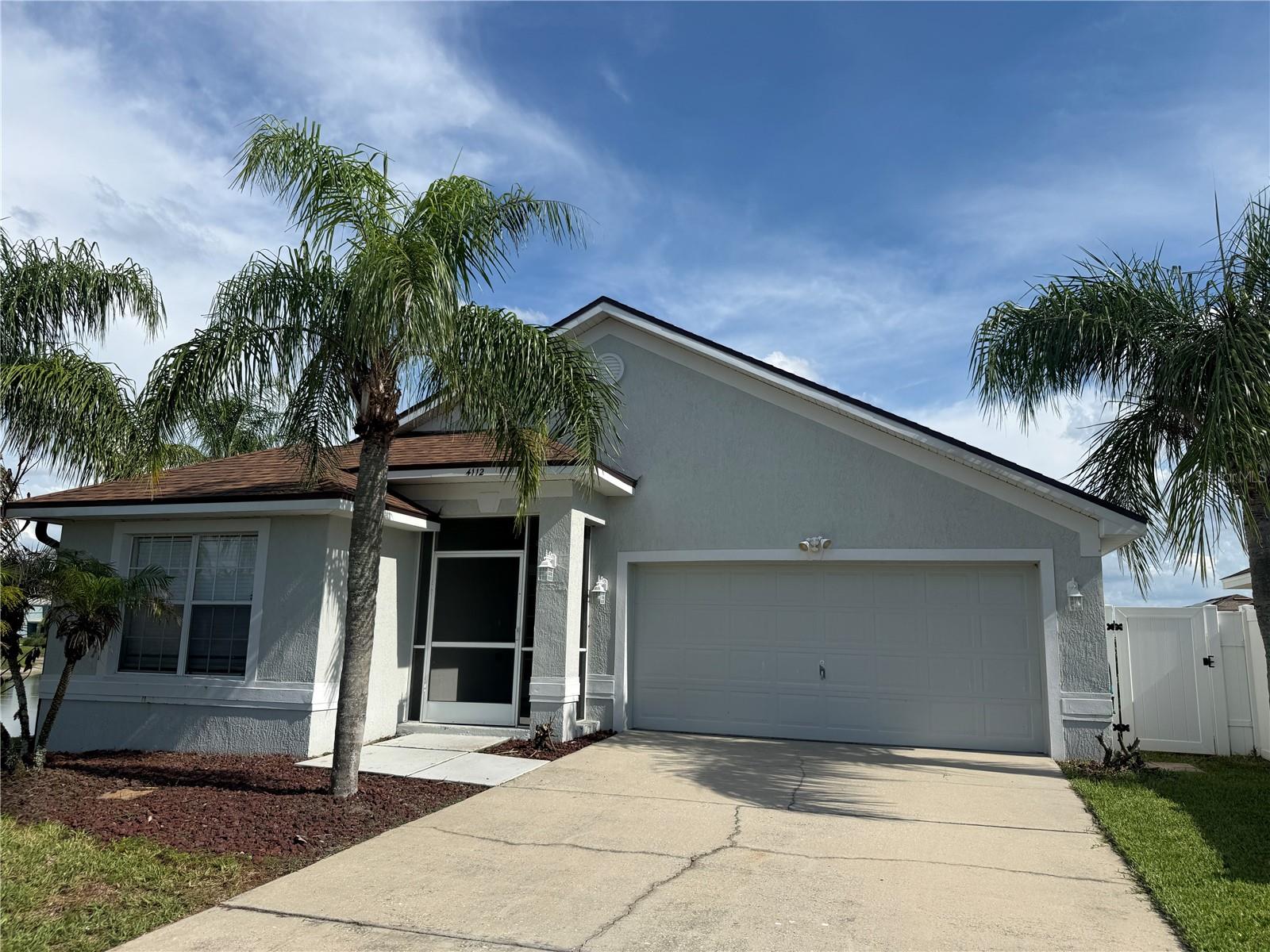 4112 ISLAND LAKES DRIVE