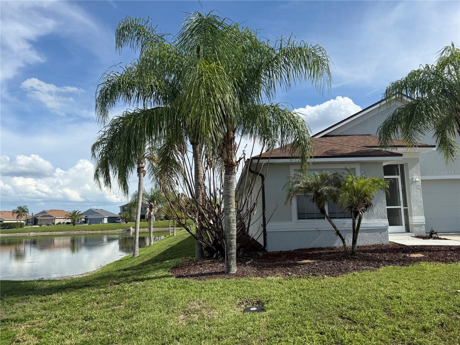 4112 ISLAND LAKES DRIVE