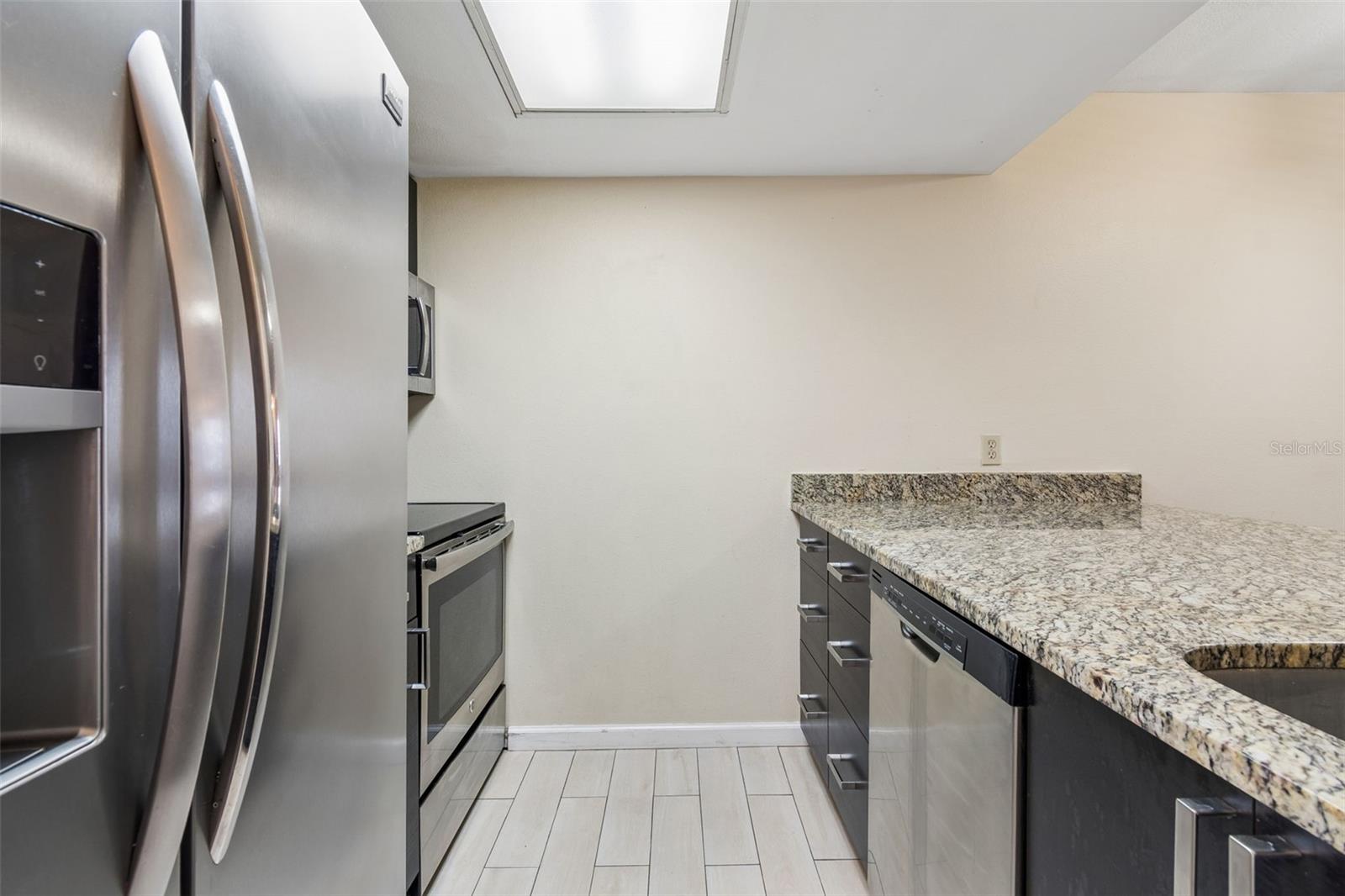 WESTSHORE CLUB II - Residential