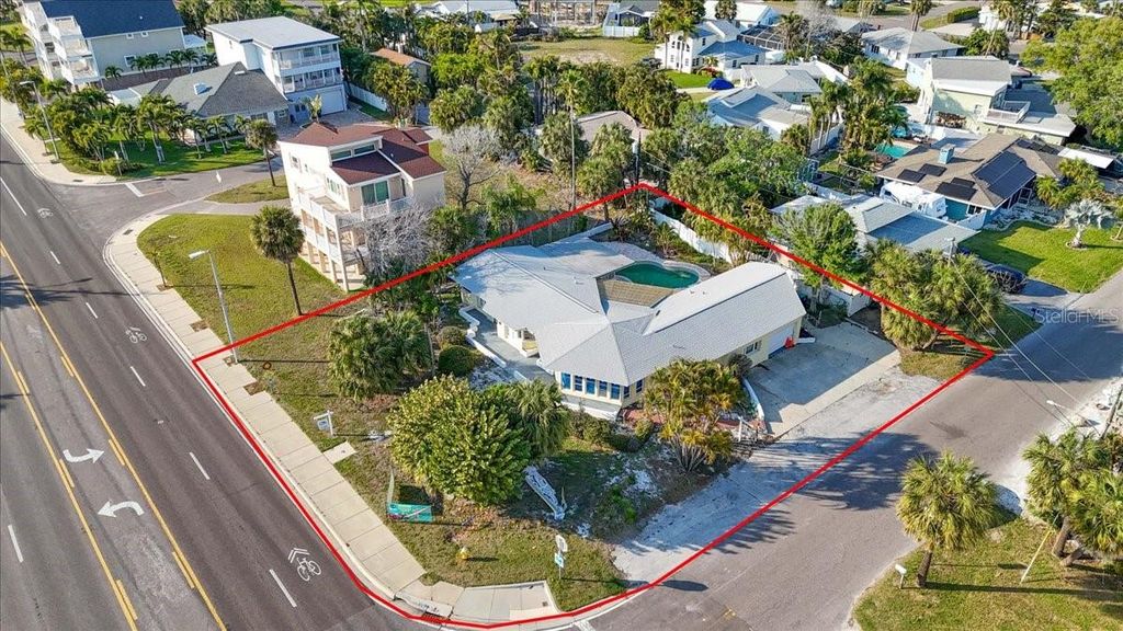 Photo of 16007 Gulf Boulevard, Redington Beach, FL 33708 (MLS # TB8489780)