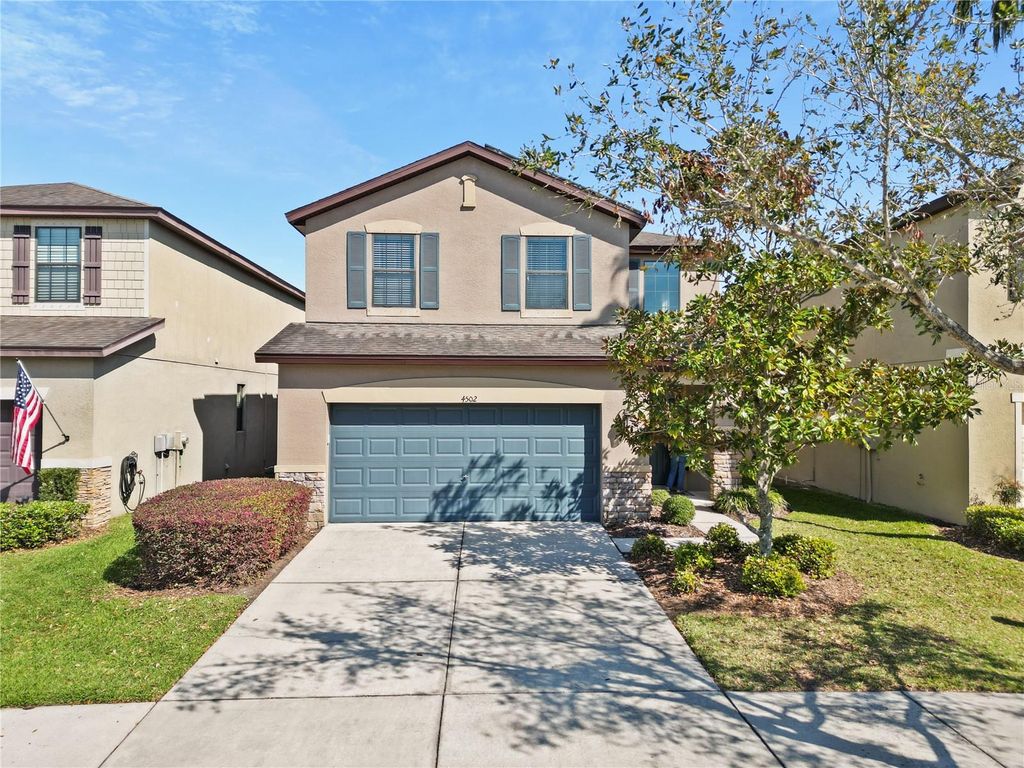 Photo of 4502 Banyan Tree Place, Riverview, FL 33578 (MLS # S5129040)