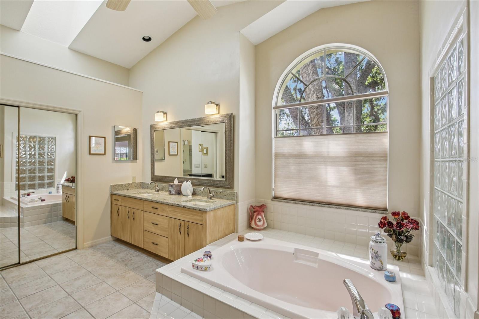 SEABROOKE - Residential