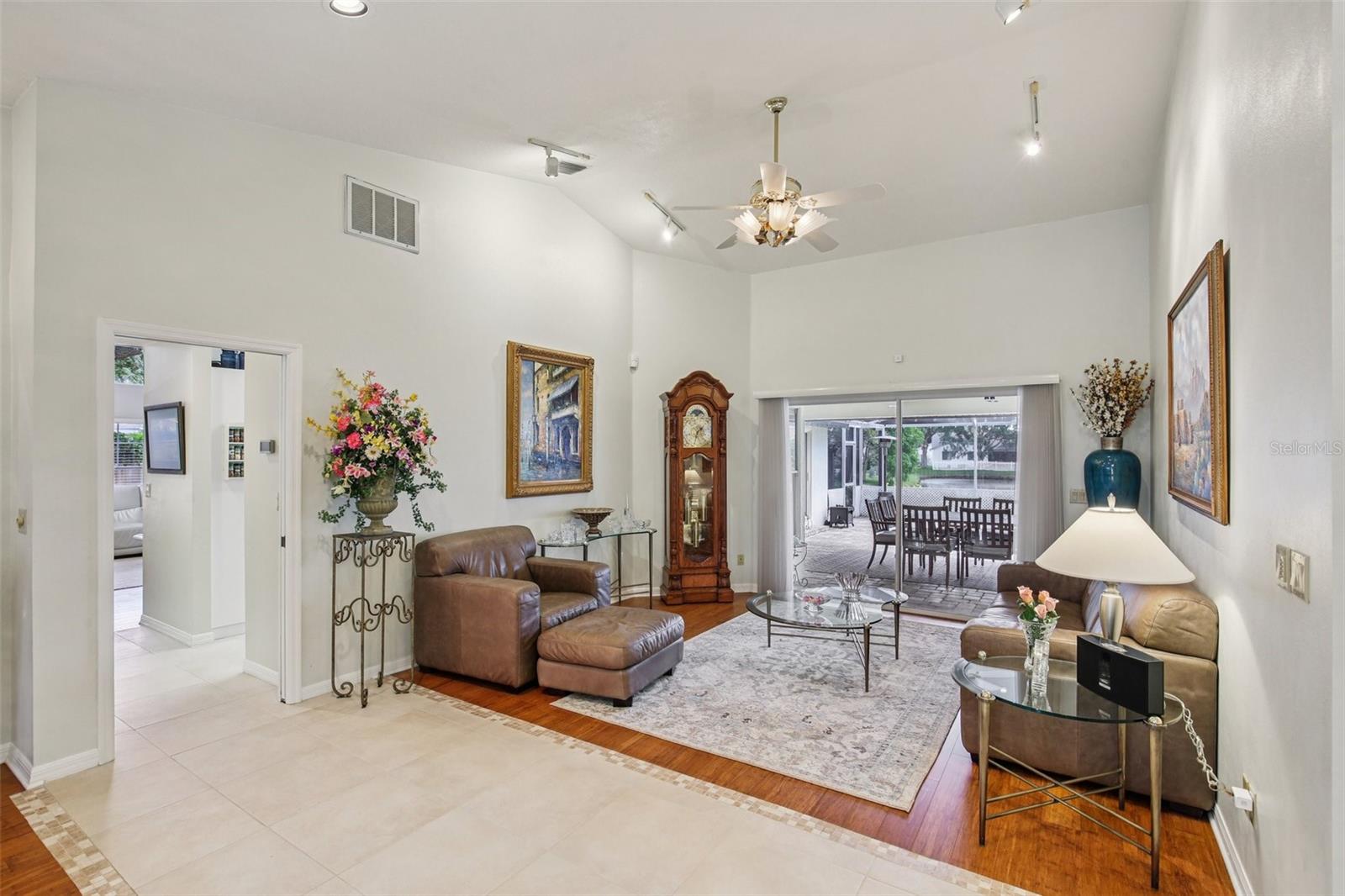 SEABROOKE - Residential
