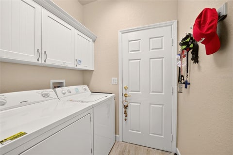 Tiny photo for 12945 SE 93 Circle, Summerfield, FL 34491 (MLS # OM732067)