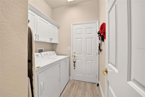 Tiny photo for 12945 SE 93 Circle, Summerfield, FL 34491 (MLS # OM732067)