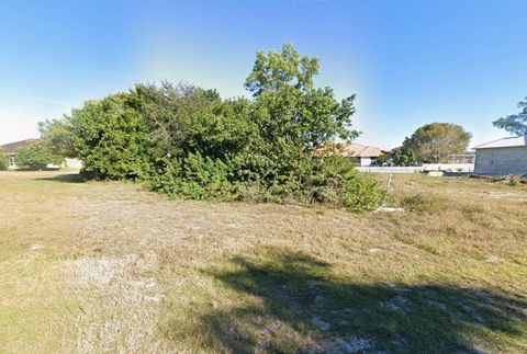 601 SW 39TH AVENUE CAPE CORAL FL 33991