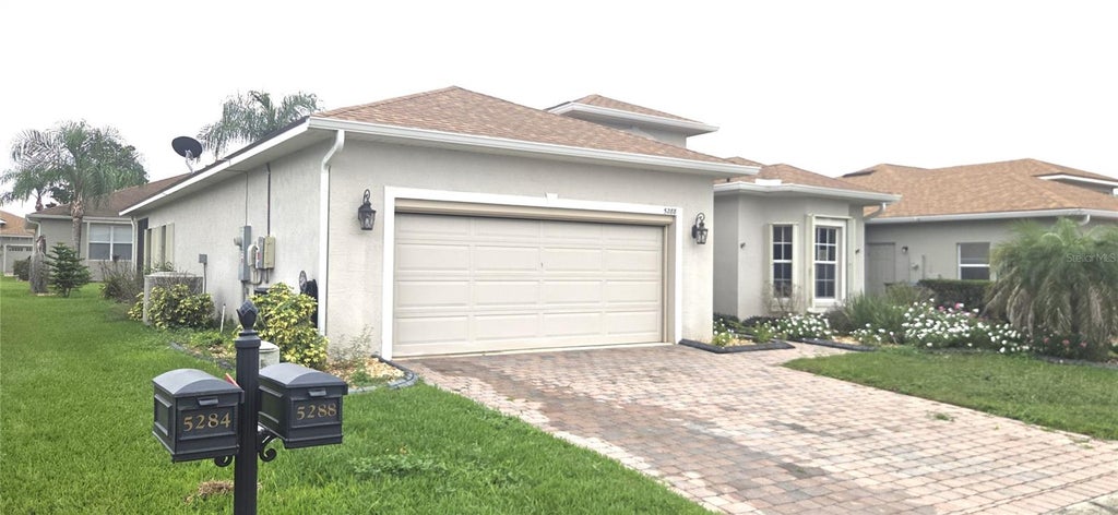 Photo of 5288 Green Drive, Winter Haven, FL 33884 (MLS # L4965610)