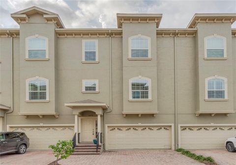 Townhouse in SEMINOLE FL 10070 BAYOU GRANDE AVENUE.jpg