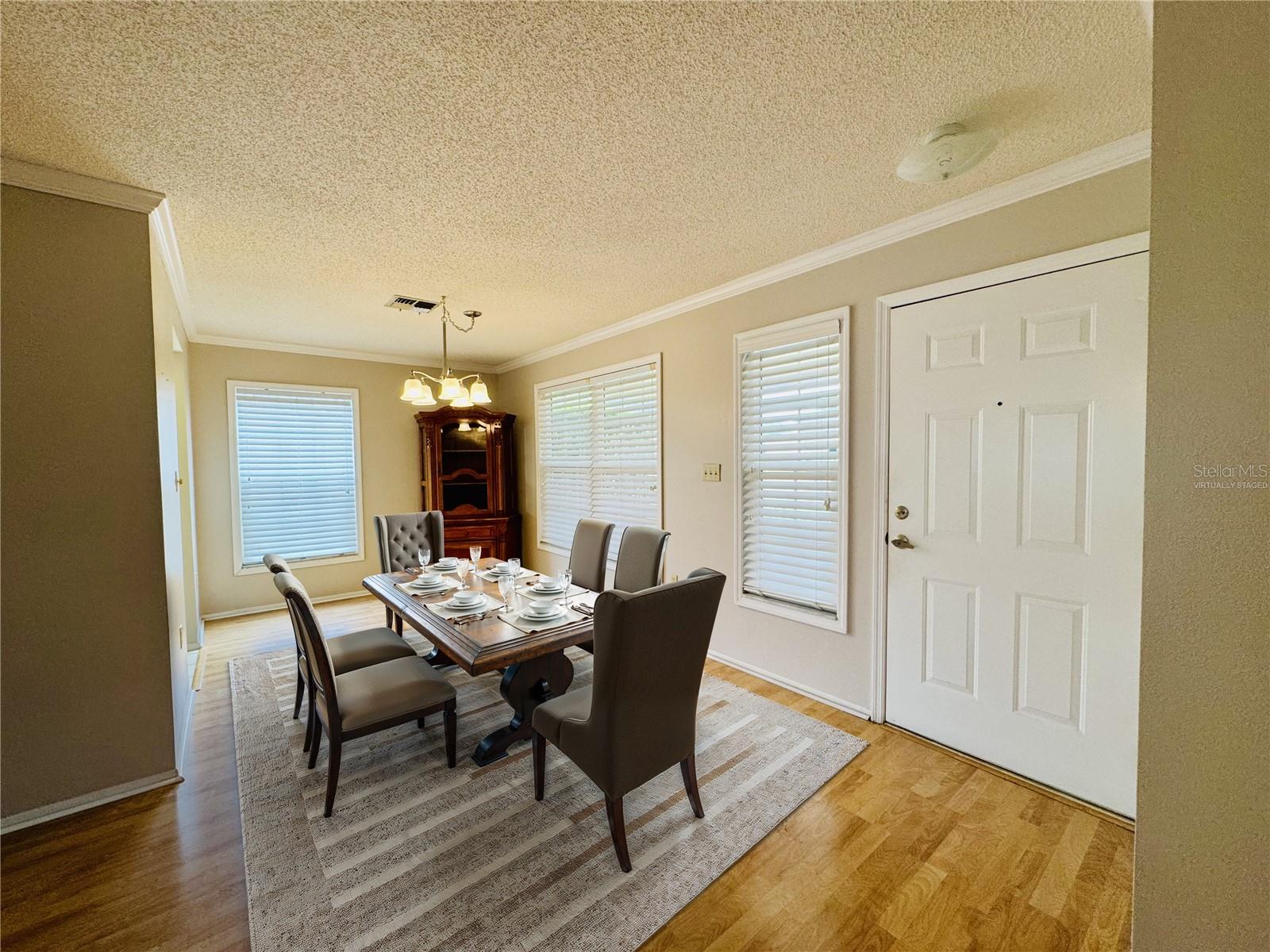 HERITAGE LAKE - Residential