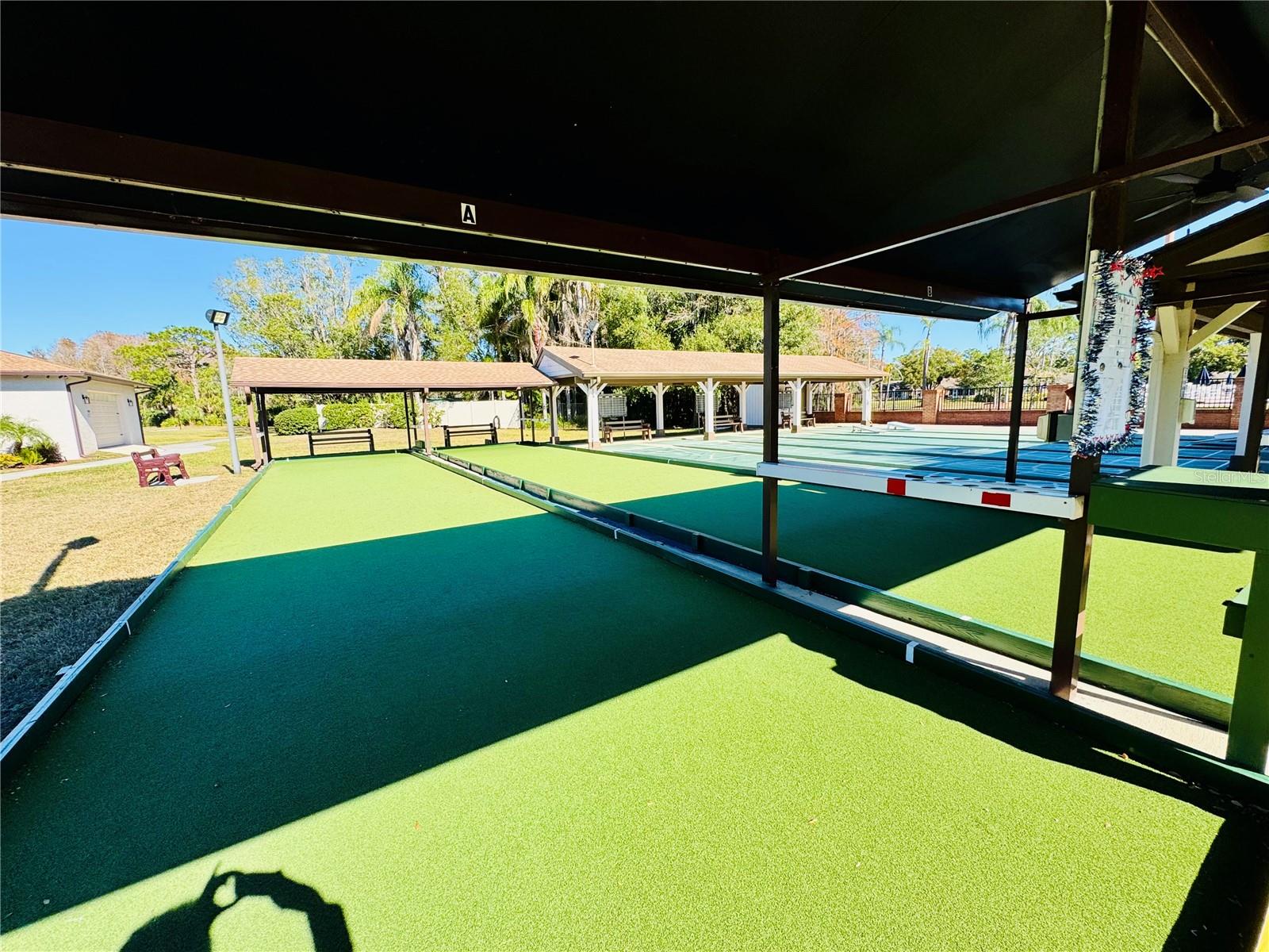 HERITAGE LAKE - Residential