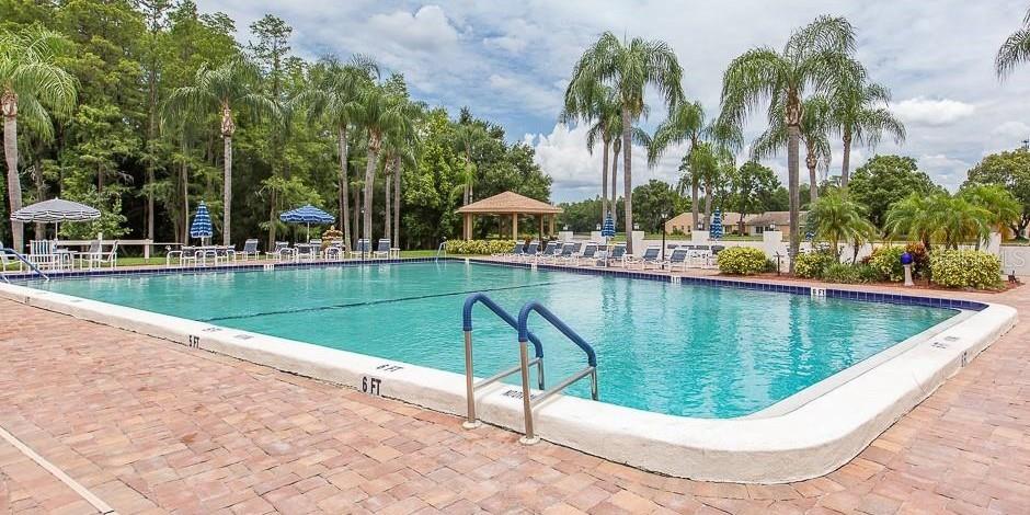 HERITAGE LAKE - Residential