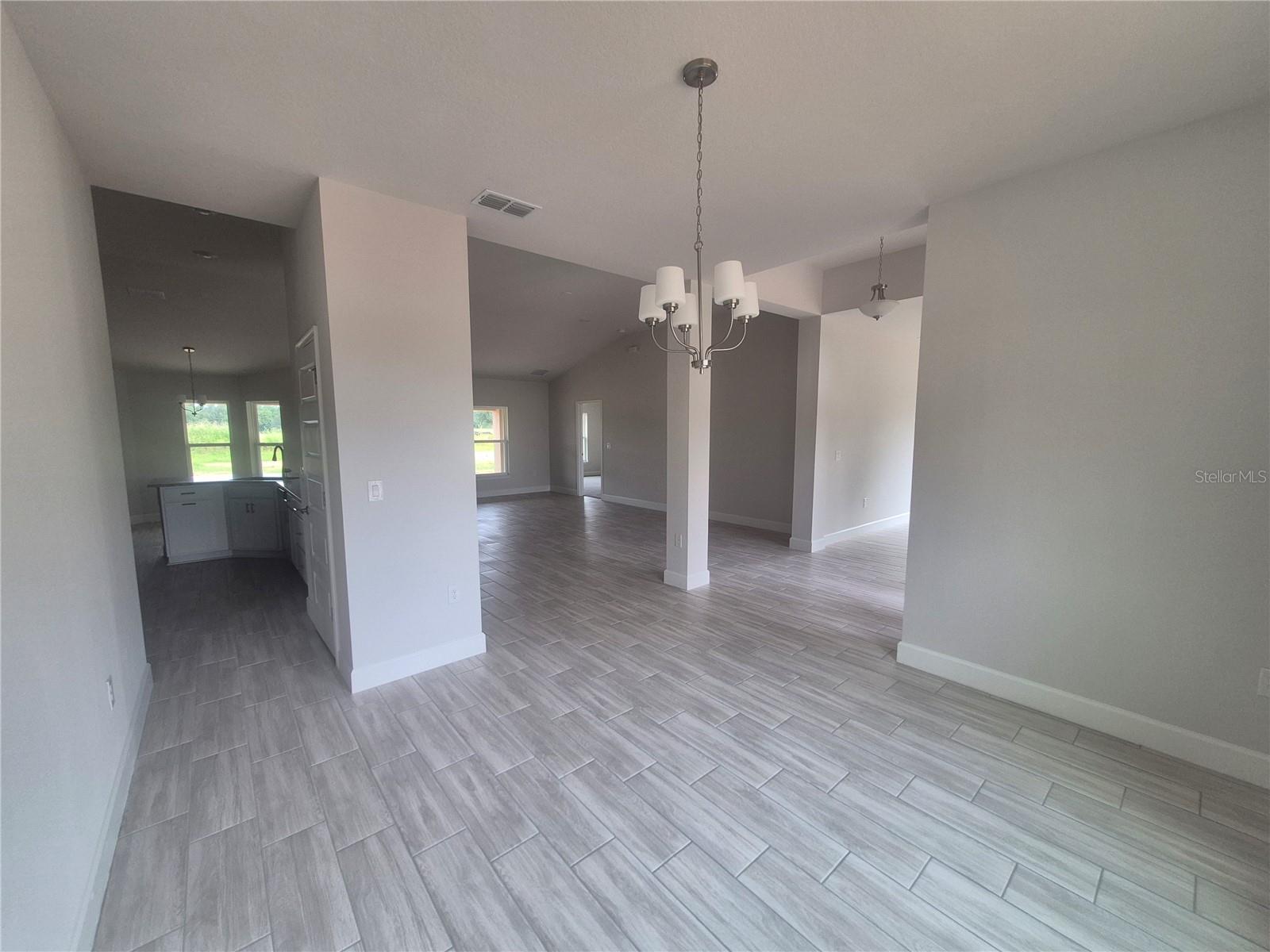 HILL COUNTRY ESTATES - Residential