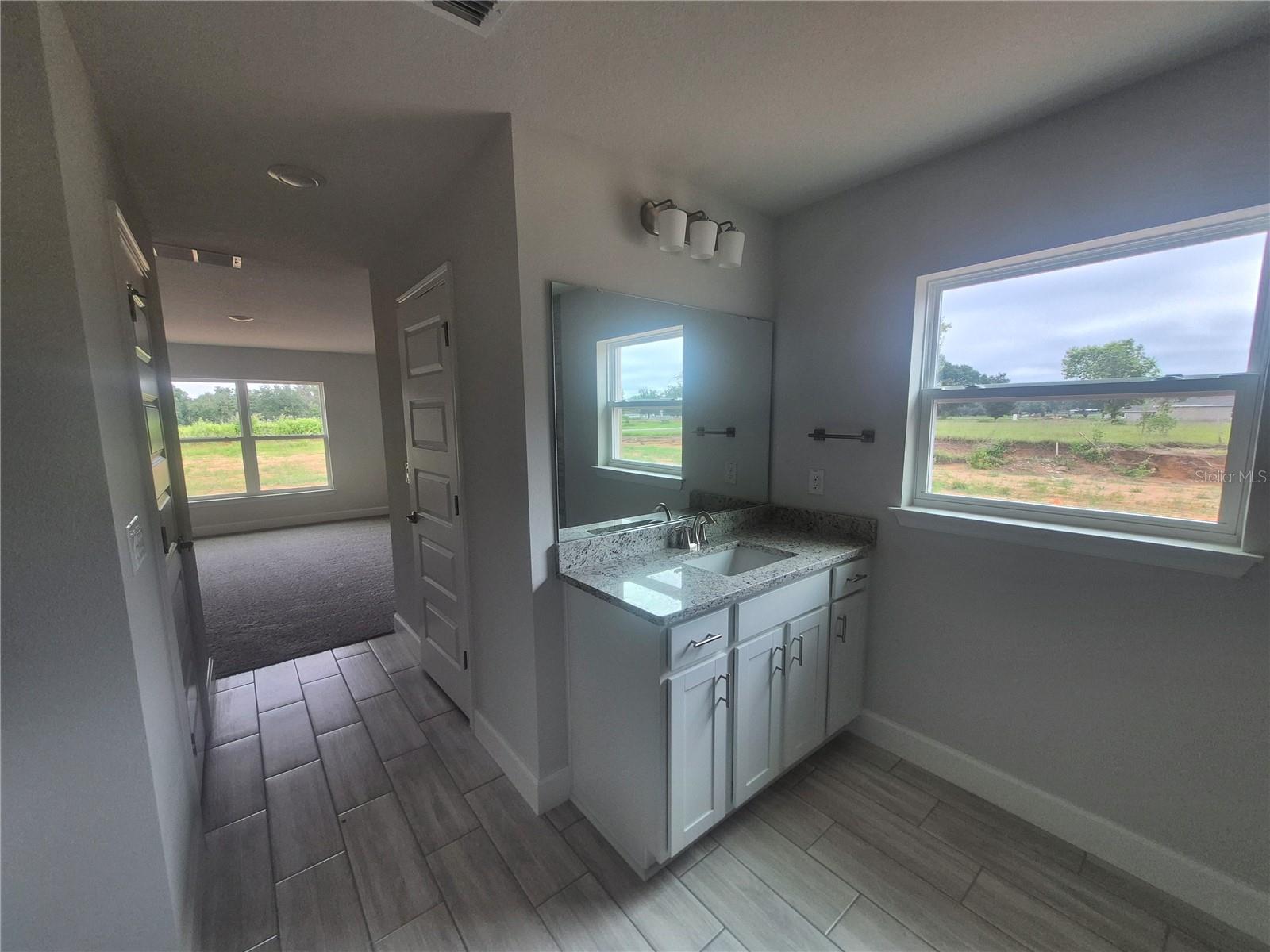 HILL COUNTRY ESTATES - Residential