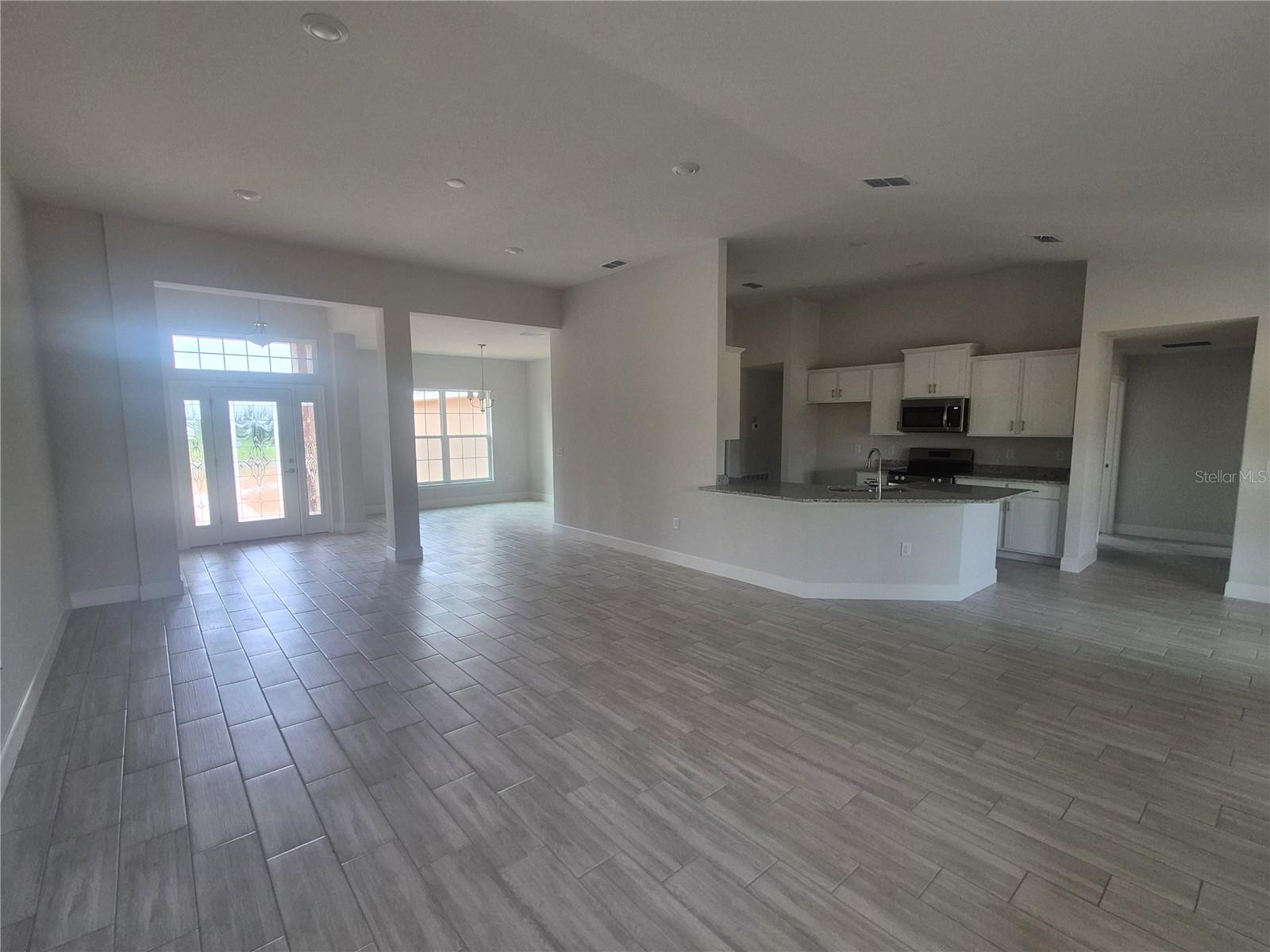 HILL COUNTRY ESTATES - Residential