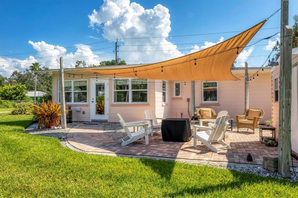 Photo of 1814 7th Street W, Palmetto, FL 34221 (MLS # A4665538)