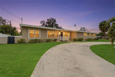 327 SUNNY LANE BELLEAIR FL 33756