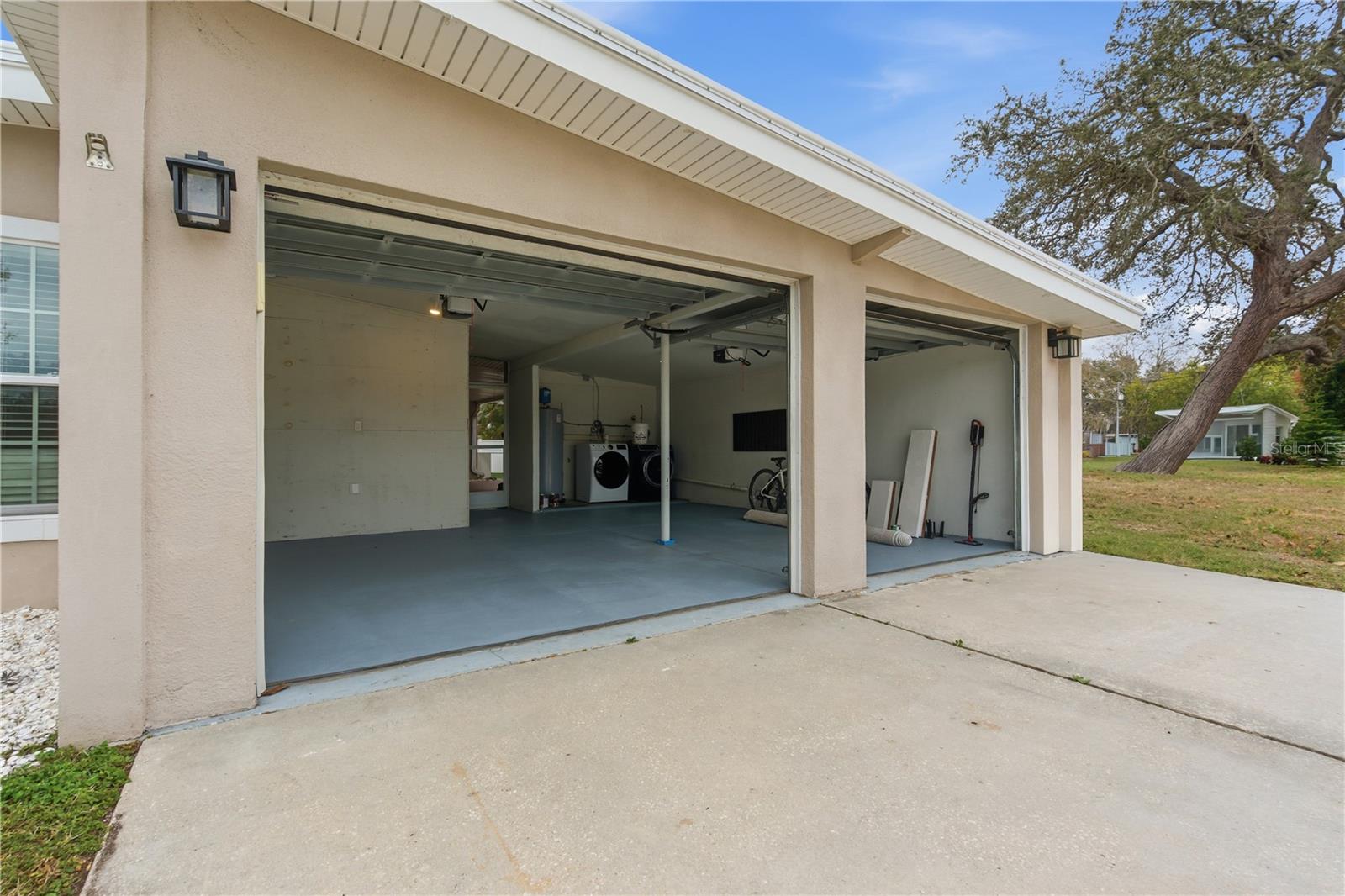 SHIRLEY MANOR SUB - Residential