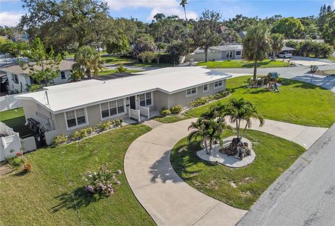 Photo of 327 Sunny Lane, Belleair, FL 33756 (MLS # TB8470938)