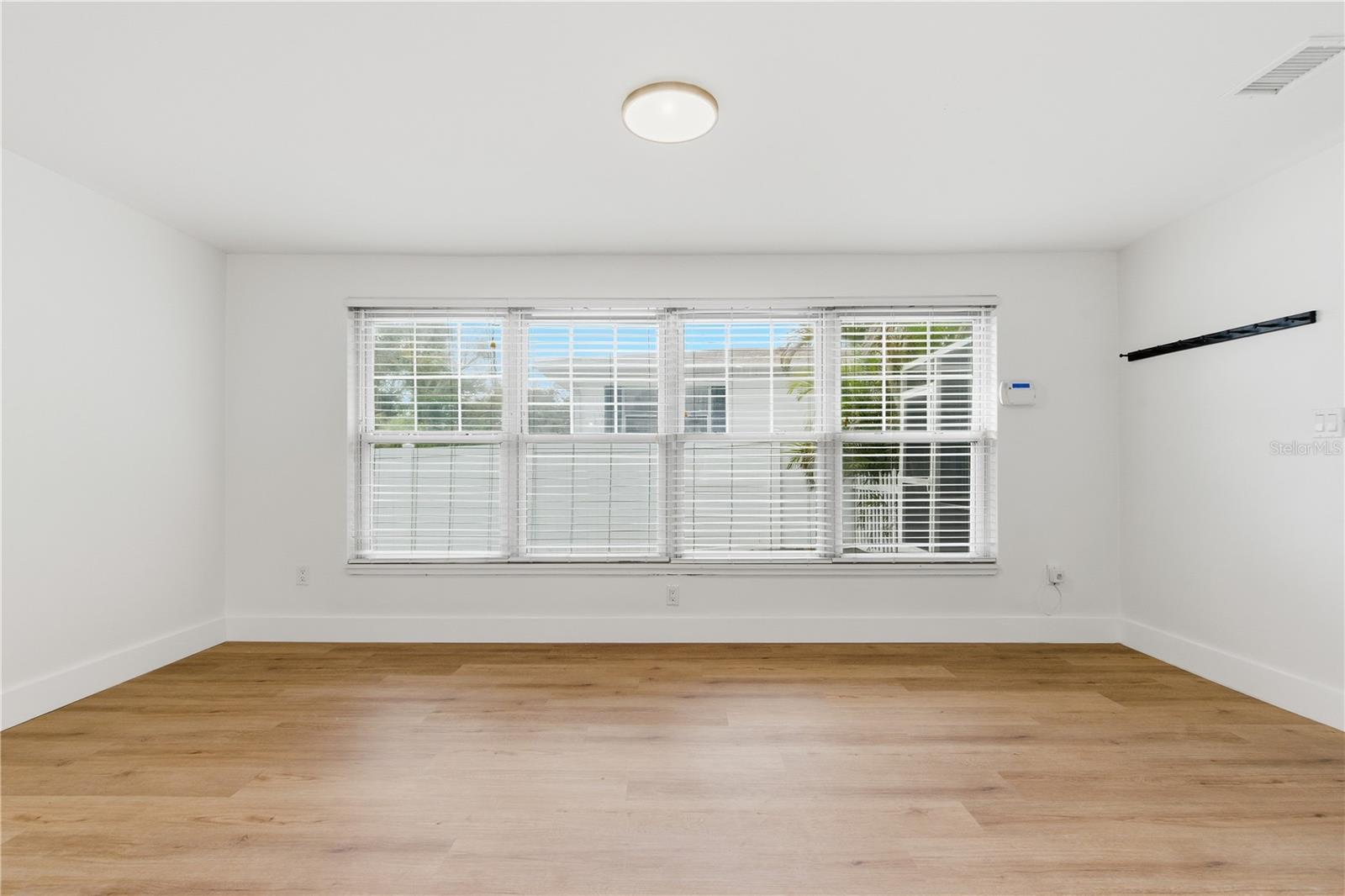 SHIRLEY MANOR SUB - Residential