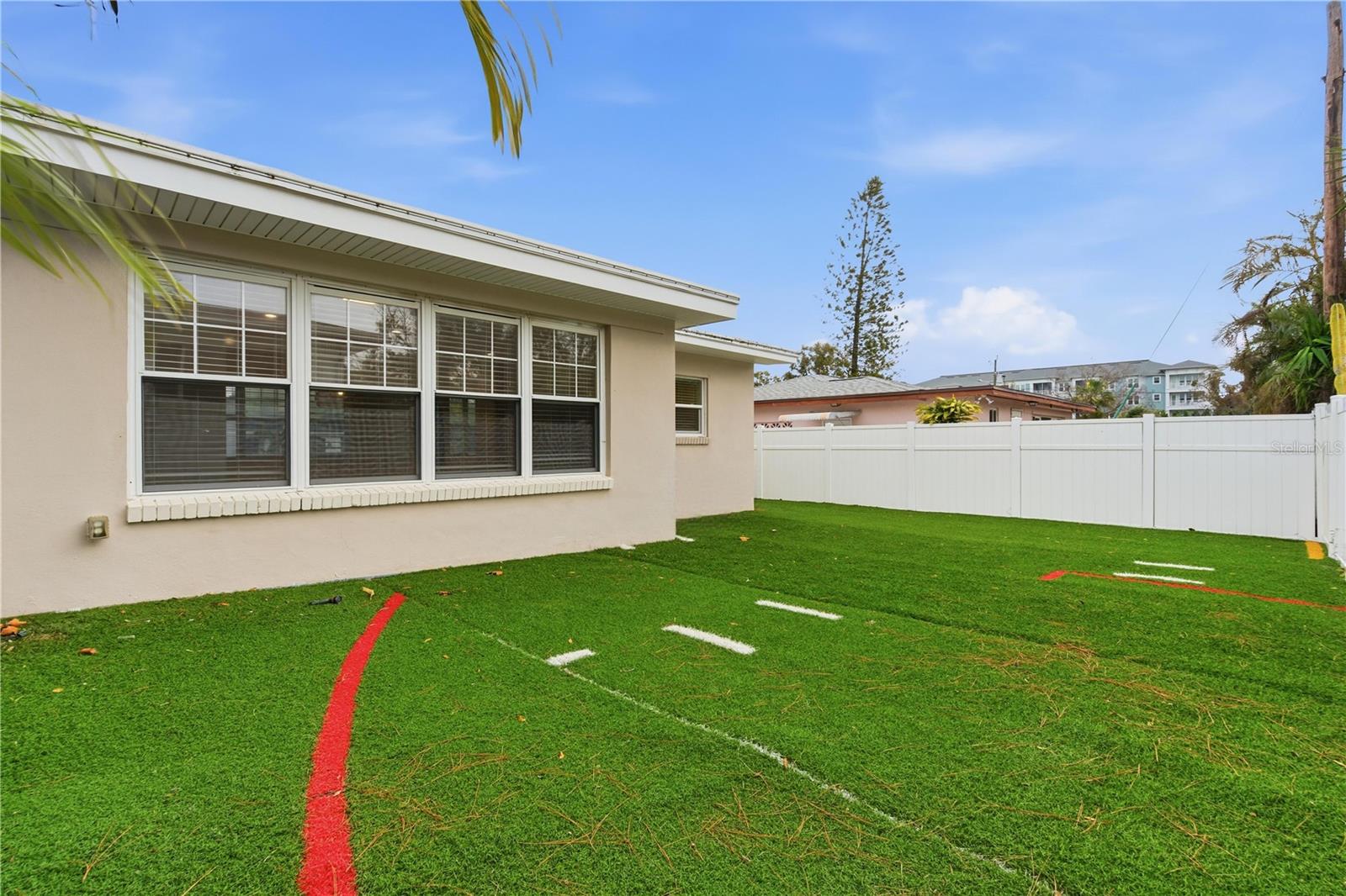 SHIRLEY MANOR SUB - Residential