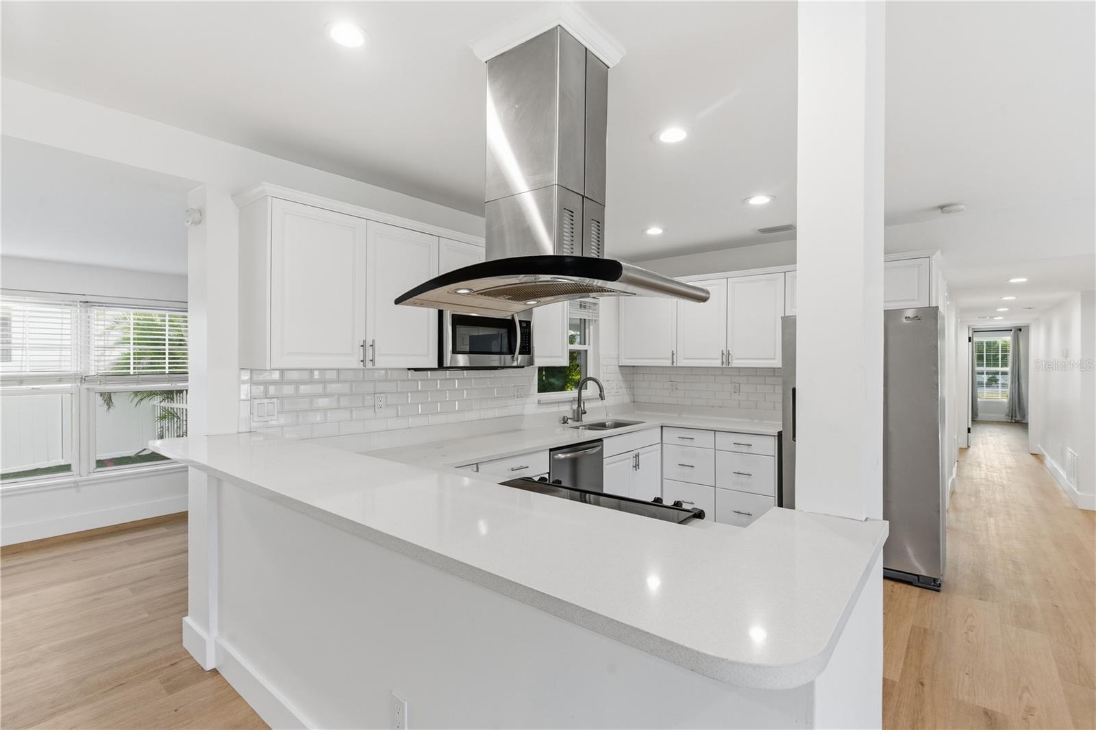 SHIRLEY MANOR SUB - Residential