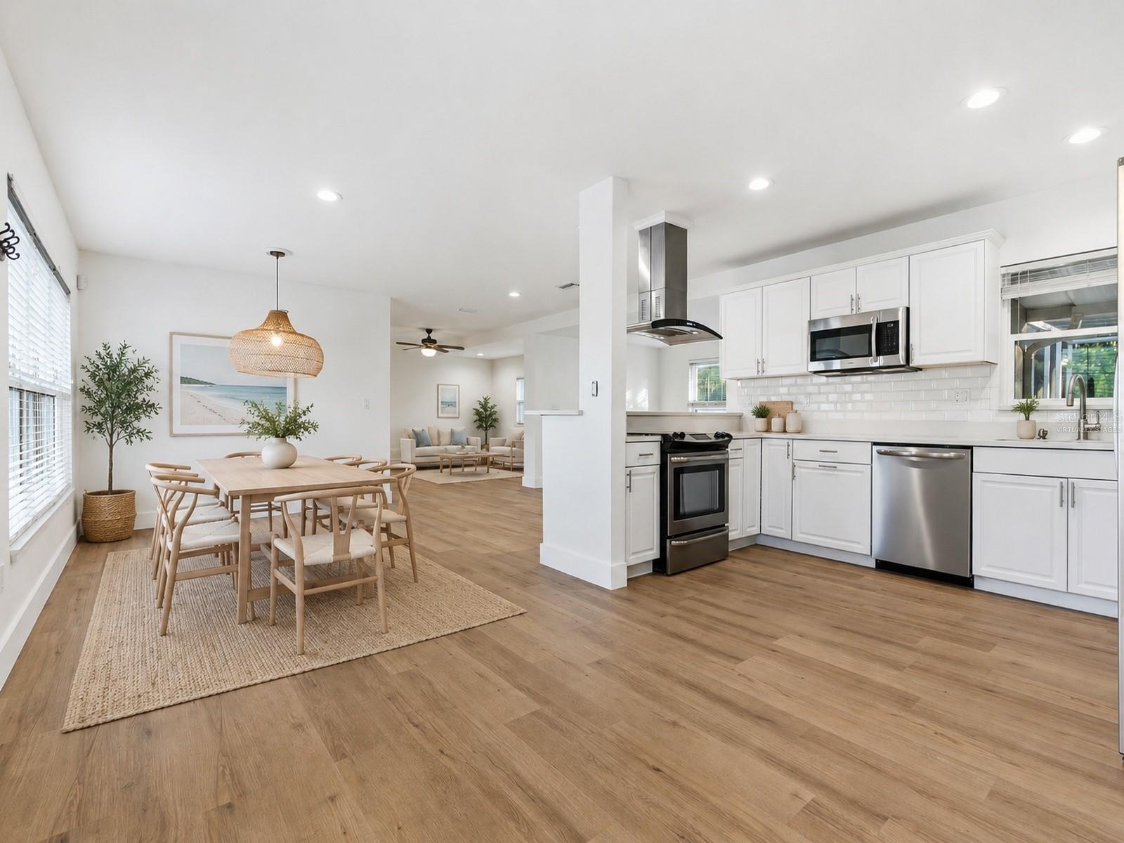 327 SUNNY LANE