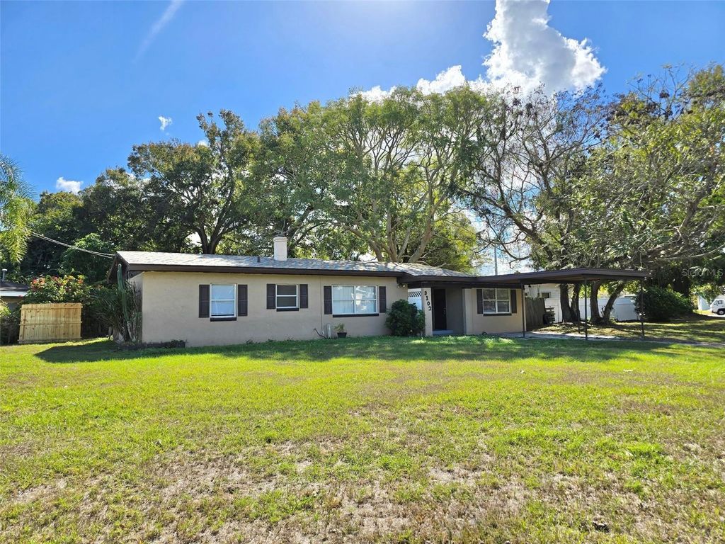 Photo of 3102 Elm Street, Winter Haven, FL 33881 (MLS # P4937411)