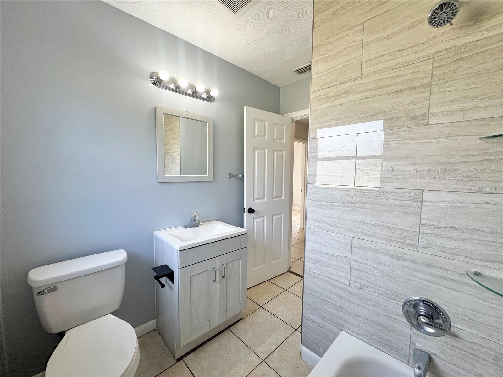 BILTMORE SHORES - Residential