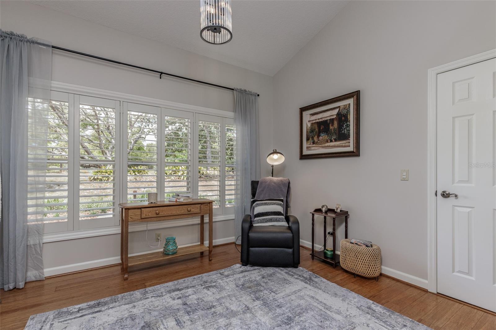 BLACK DIAMOND RANCH - Residential