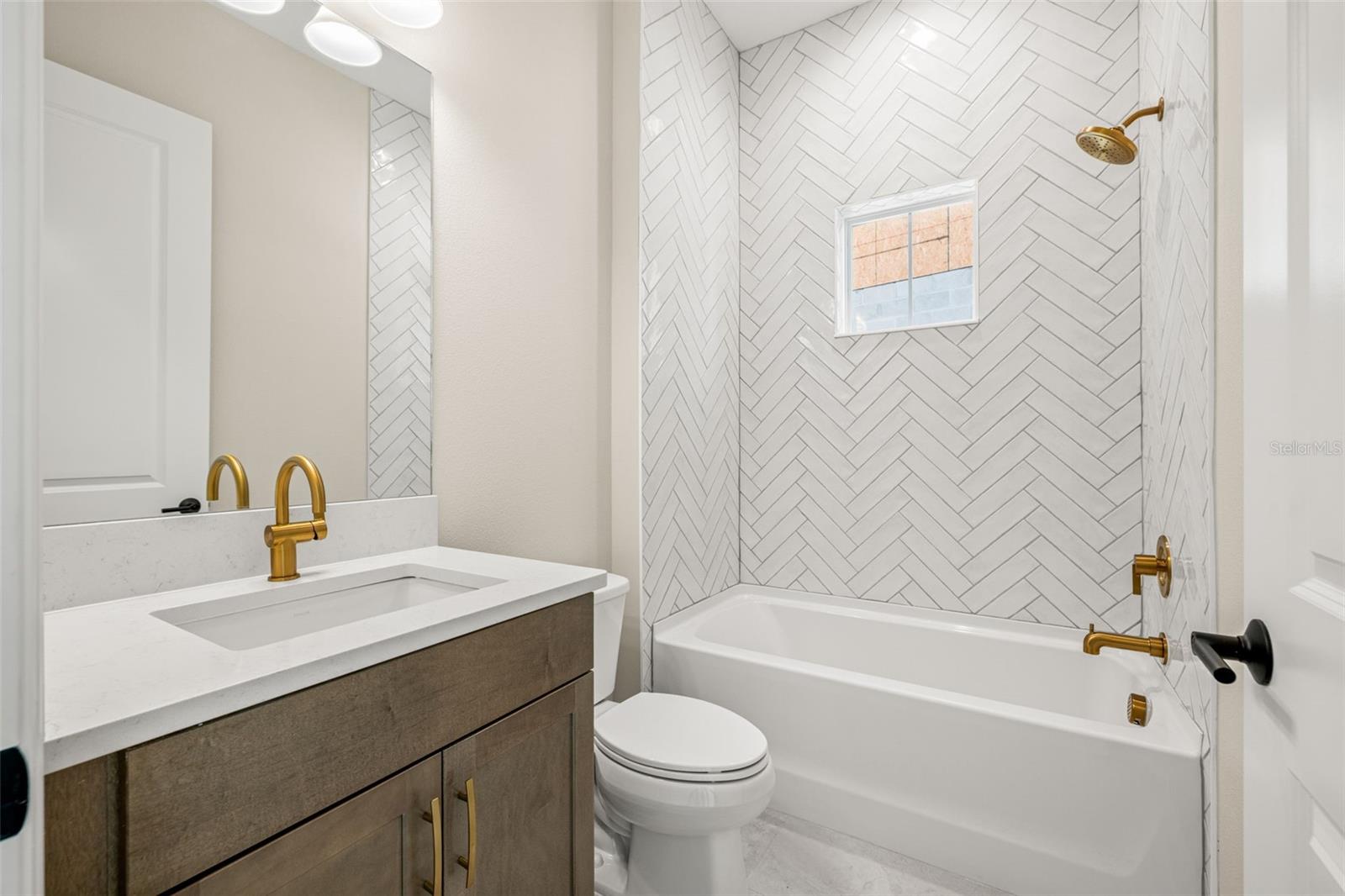 TWO RIVERS PCL C1A - Residential