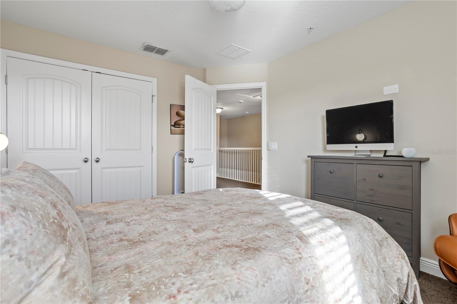 RAVINIA/EAST PARK - Residential