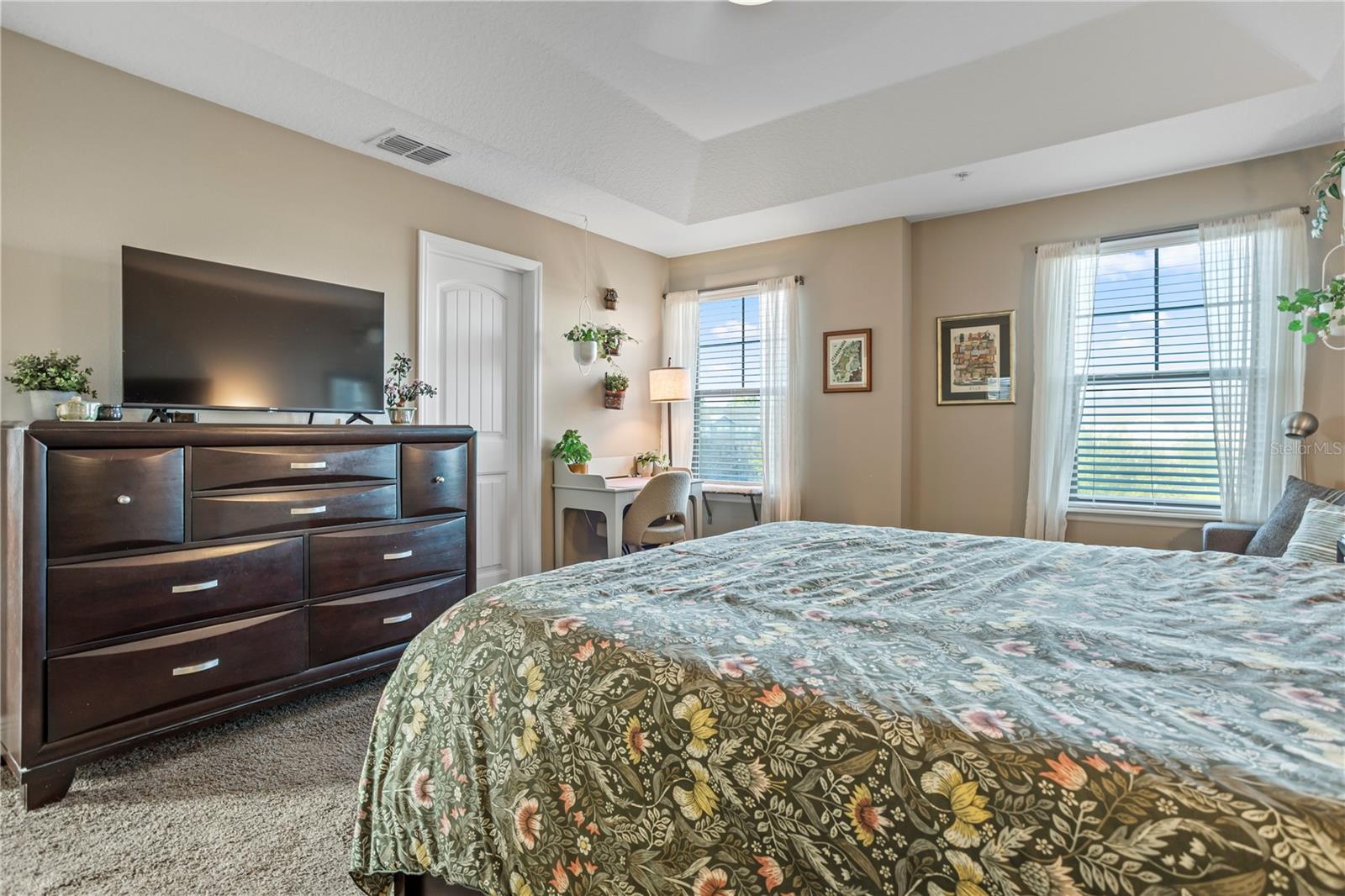 RAVINIA/EAST PARK - Residential