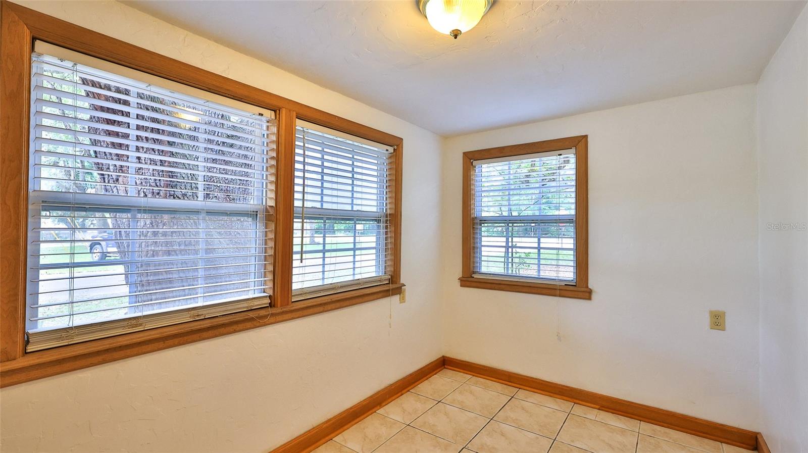 MAGNOLIA HEIGHTS - Residential