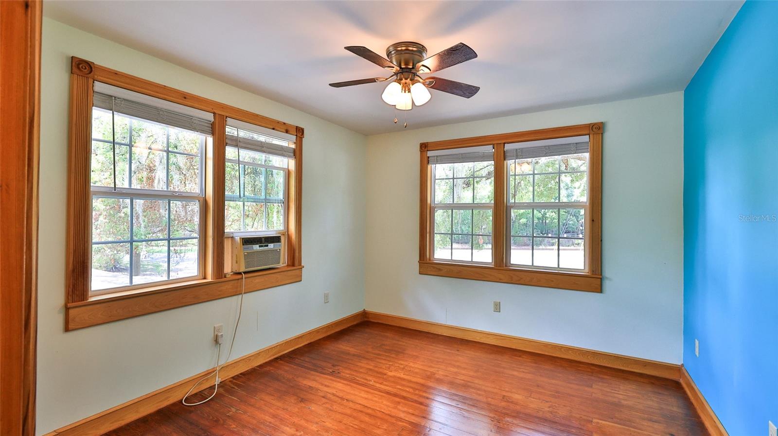 MAGNOLIA HEIGHTS - Residential